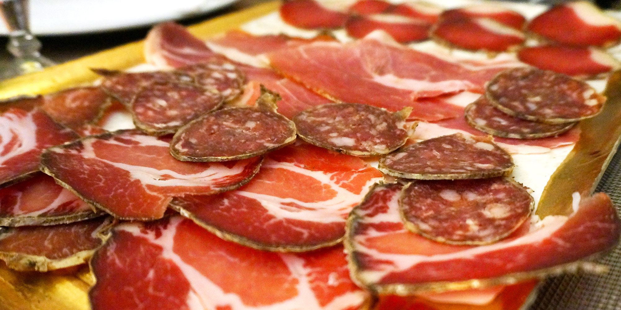 plateau-charcuterie-corse