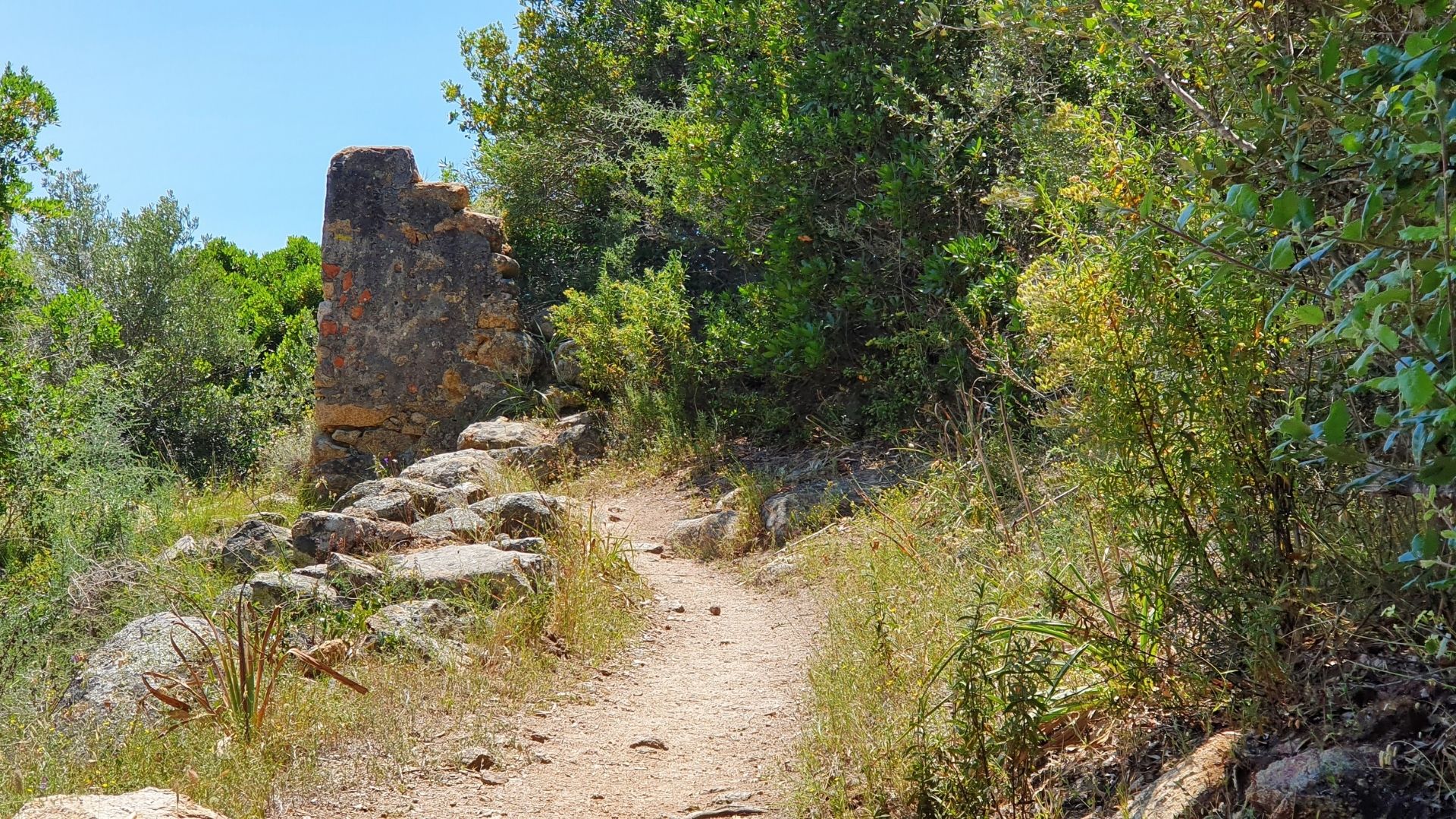 randonnées à faire en corse